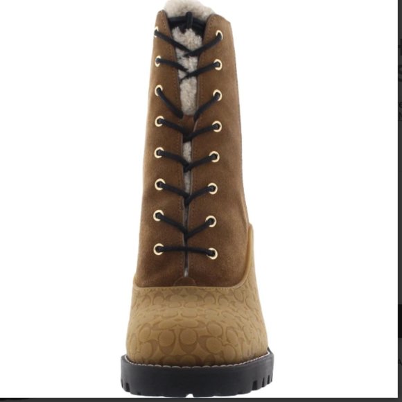 NWT Coach Haven Winter B Two Tone Block Heels Lug Coach Snow Boot - Picture 3 of 8